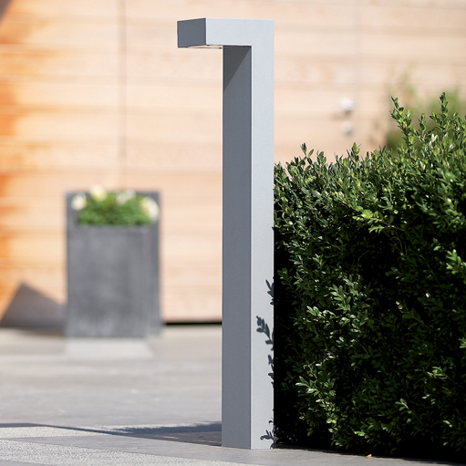 Loose-fit round neck sweater