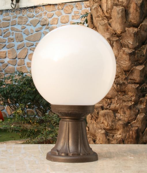 Loose-fit round neck sweater