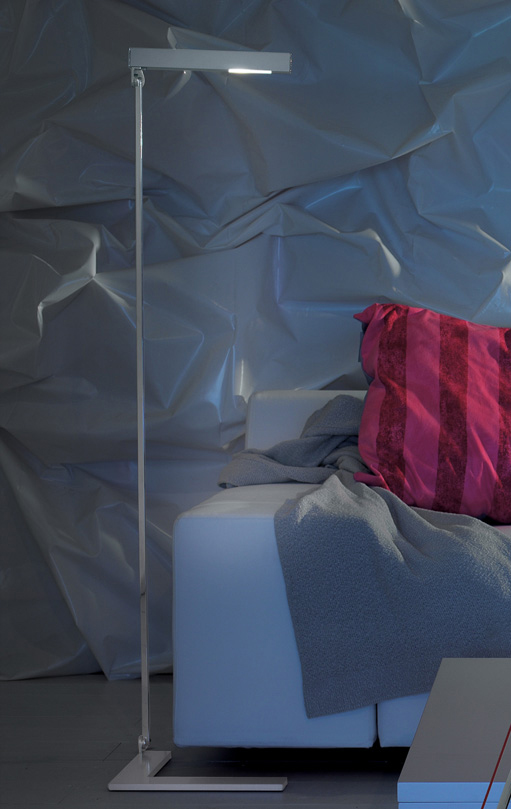 Loose-fit round neck sweater