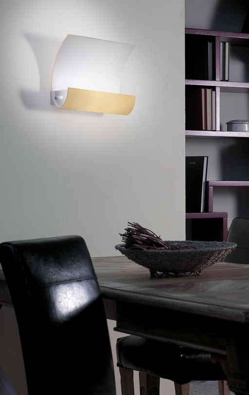 Loose-fit round neck sweater